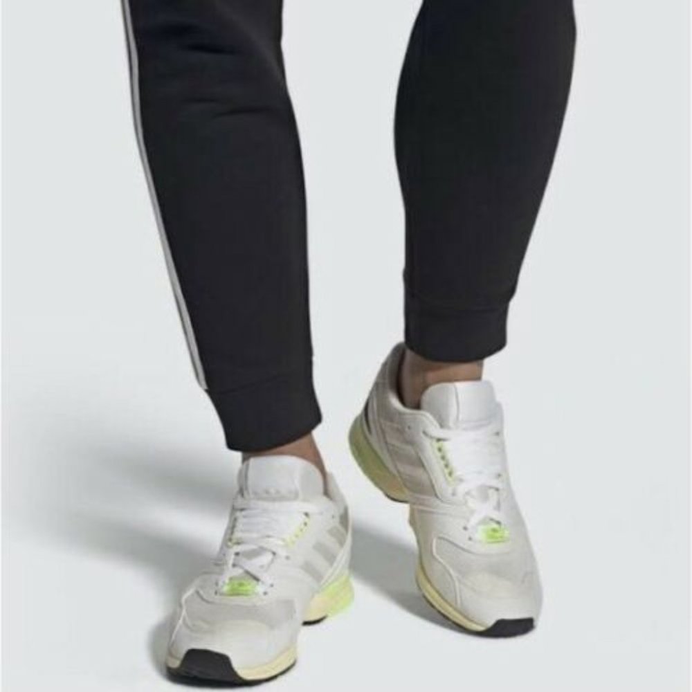 Adidas Originals ZX 4000 Mens Casual Shoes Off White‎